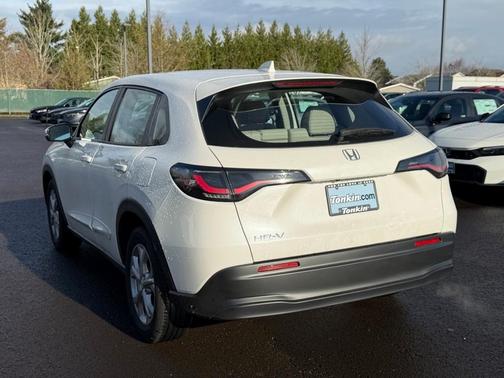 2025 Honda HR-V LX