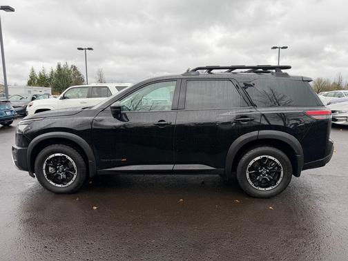 2023 Nissan Pathfinder Rock Creek