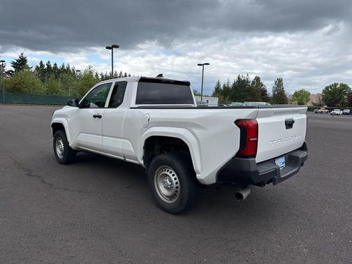 Ice 2024 Toyota Tacoma SR