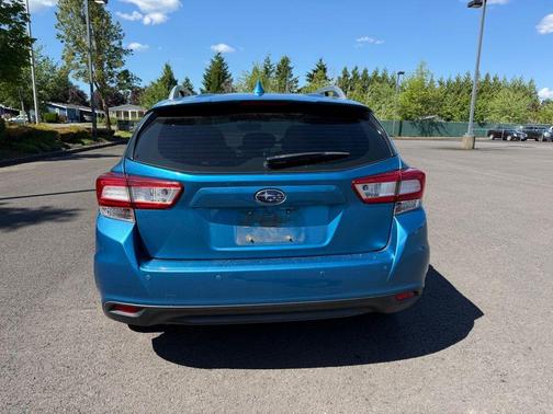 Island Blue Pearl 2018 Subaru Impreza 2.0i Limited