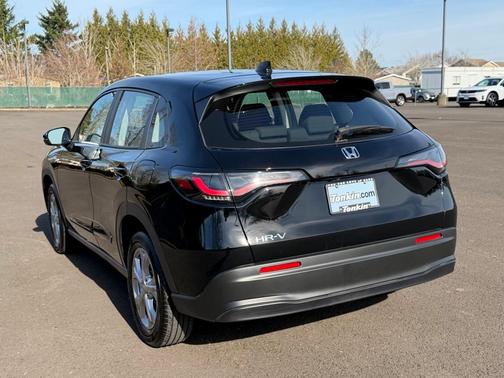 2025 Honda HR-V LX