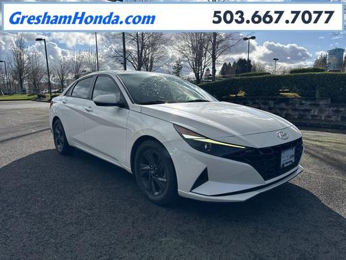 2021 Hyundai ELANTRA SEL