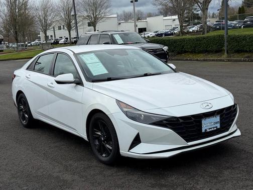 2021 Hyundai ELANTRA SEL