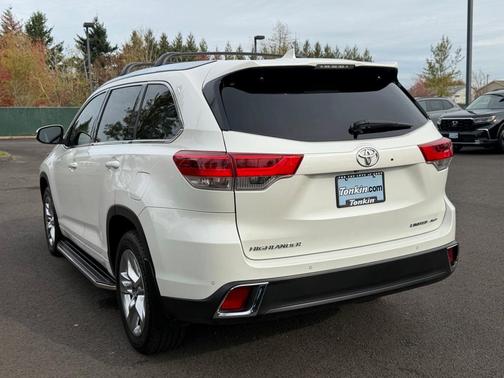 2017 Toyota Highlander Limited