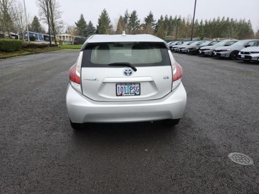 2015 Toyota Prius c Four