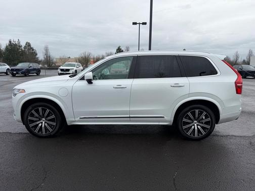 2021 Volvo XC90 Recharge Plug-In Hybrid T8 Inscription 6 Passenger