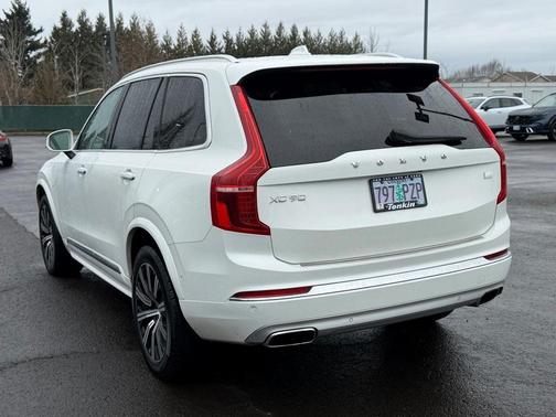 2021 Volvo XC90 Recharge Plug-In Hybrid T8 Inscription 6 Passenger