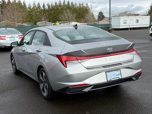 2021 Hyundai ELANTRA Limited