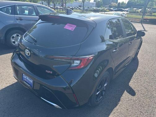 Midnight Black Metallic 2024 Toyota Corolla Hatchback XSE