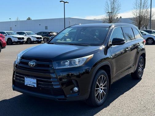 2018 Toyota Highlander SE