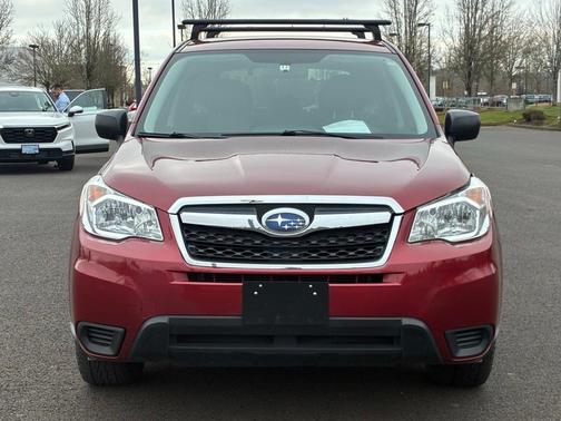 2016 Subaru Forester 2.5i