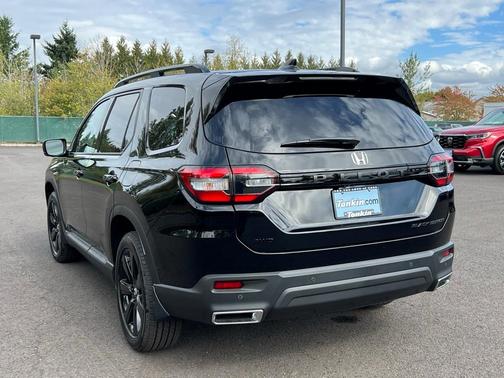 2025 Honda Pilot Black Edition
