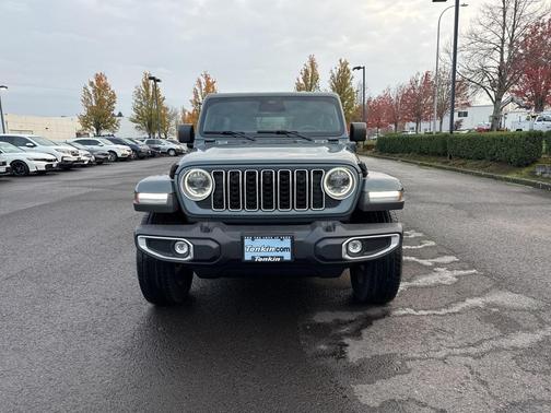 2025 Jeep Wrangler 4xe Sahara