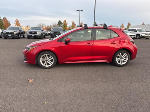 2022 Toyota Corolla Hatchback SE