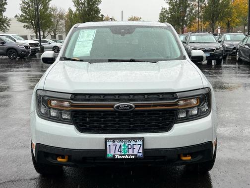 2023 Ford Maverick XLT