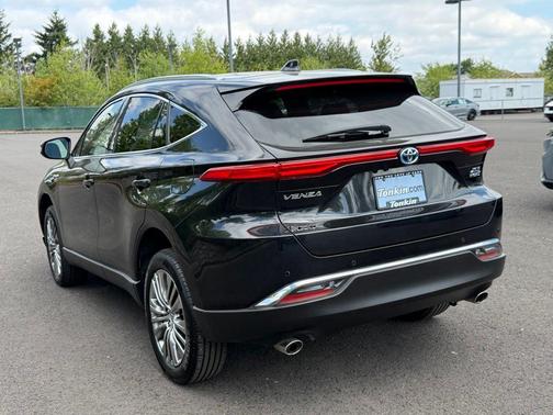 Celestial Black 2021 Toyota Venza XLE