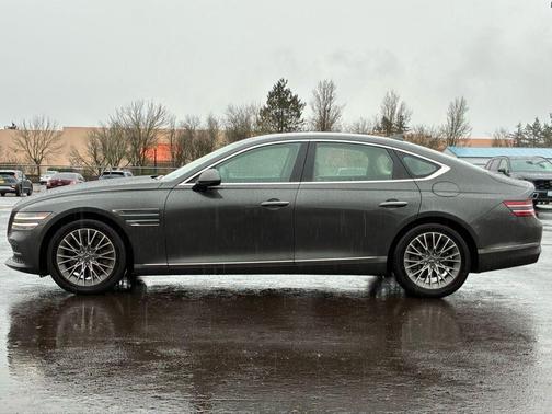 Makalu Gray 2023 Genesis G80 2.5T
