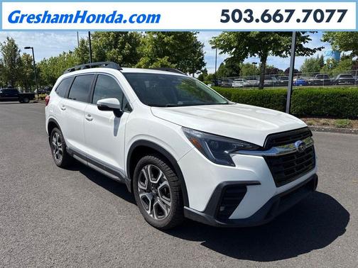 Crystal White Pearl 2023 Subaru Ascent Limited 7-Passenger