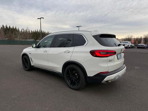 2023 BMW X5 PHEV xDrive45e