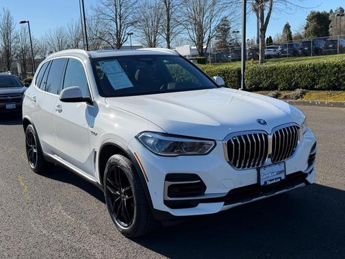 2023 BMW X5 PHEV xDrive45e