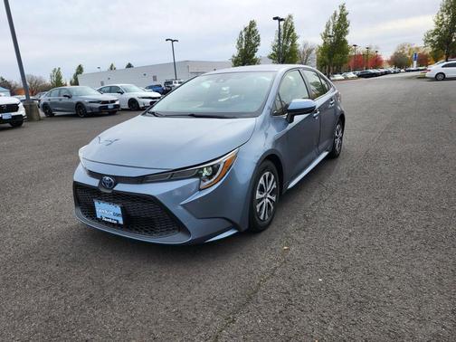 2022 Toyota Corolla Hybrid LE