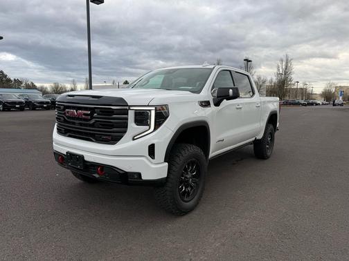 2025 GMC Sierra 1500 AT4
