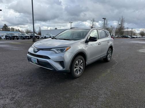 2018 Toyota RAV4 Hybrid LE