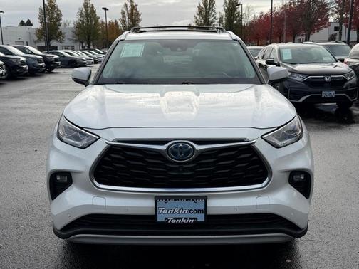 2020 Toyota Highlander Hybrid Platinum