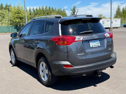 Magnetic Gray Metallic 2013 Toyota RAV4 XLE