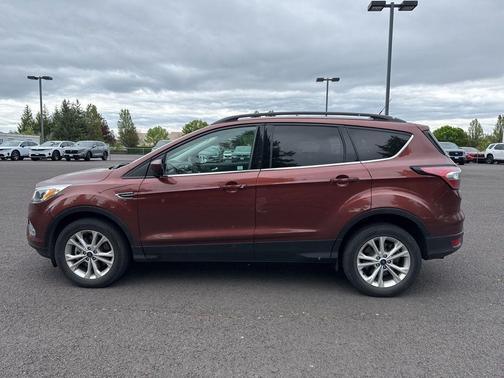 Cinnamon Glaze Metallic 2018 Ford Escape SE
