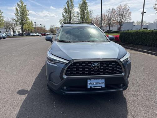 CELESTITE 2023 Toyota Corolla Cross XLE