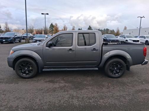 2020 Nissan Frontier SV