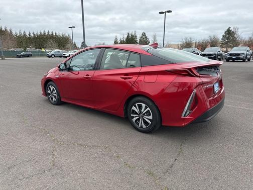 2017 Toyota Prius Prime Plus