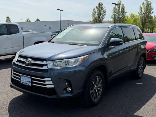 Shoreline Blue Pearl 2019 Toyota Highlander XLE