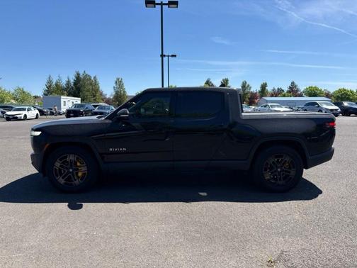 Midnight Black 2022 Rivian R1T Launch Edition