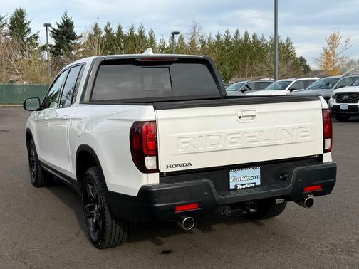 2024 Honda Ridgeline Black Edition
