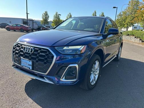 2022 Audi Q5 45 S line quattro Premium