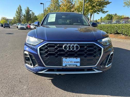2022 Audi Q5 45 S line quattro Premium