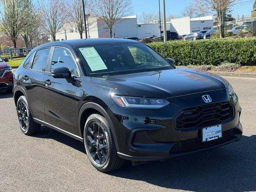 Crystal Black Pearl 2025 Honda HR-V Sport