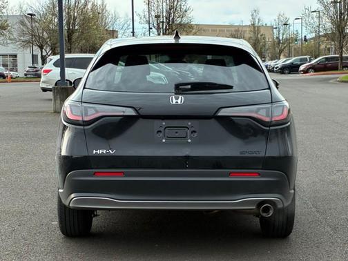 Crystal Black Pearl 2025 Honda HR-V Sport