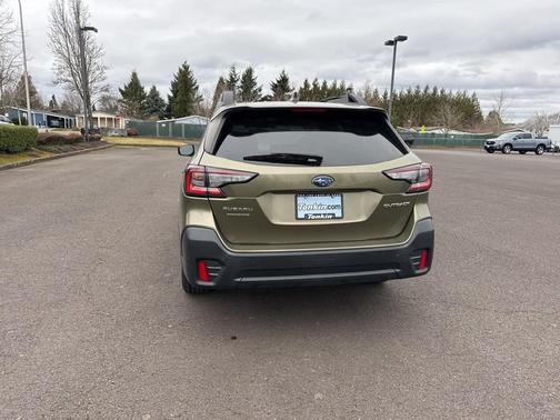 2021 Subaru Outback Premium