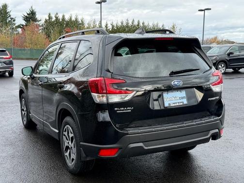 2023 Subaru Forester 2.5i Premium