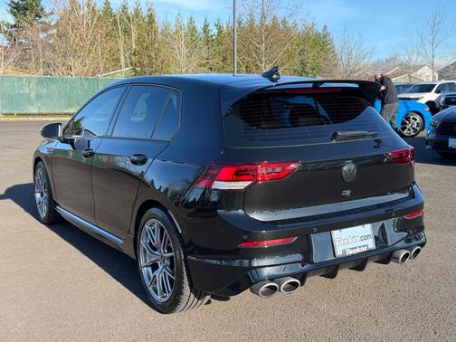 2024 Volkswagen Golf R 2.0T