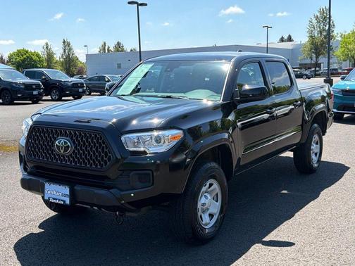 Midnight Black Metallic 2022 Toyota Tacoma SR