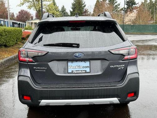 Magnetite Gray Metallic 2024 Subaru Outback Limited XT