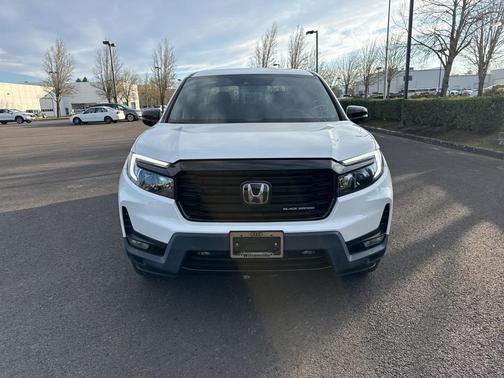 2022 Honda Ridgeline Black Edition