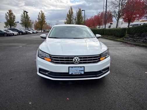 2019 Volkswagen Passat 2.0T Wolfsburg