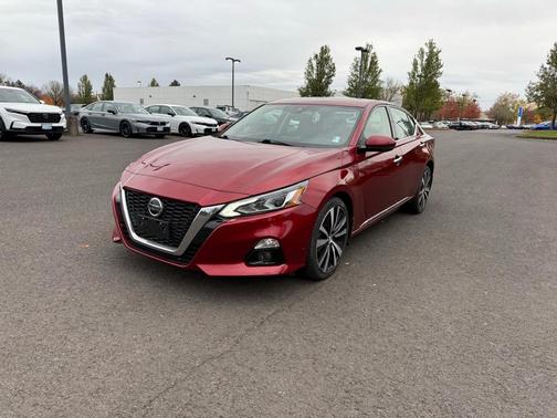2020 Nissan Altima 2.5 Platinum