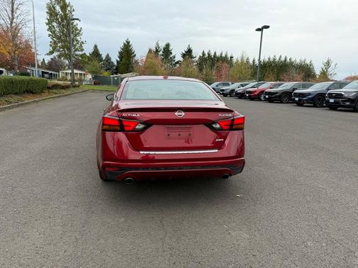 2020 Nissan Altima 2.5 Platinum