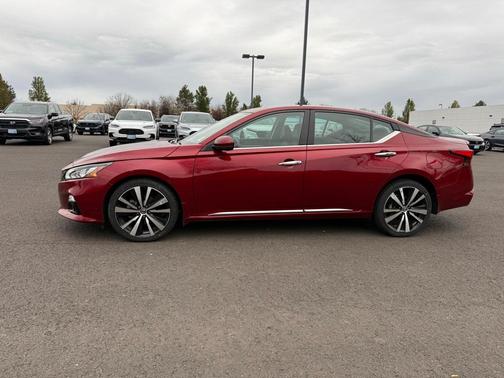 2020 Nissan Altima 2.5 Platinum